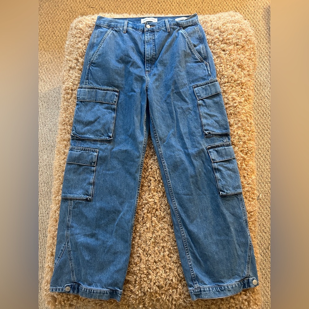 Aritzia Denim Forum Millie Cargo Jeans - SZ 30